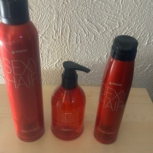Sexy hair set brand new not used good for someone wanting volume in there hair